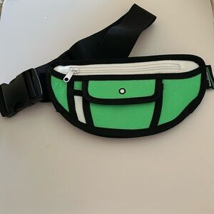 San Diego Comic Con 2024 Exclusive Hulu Animayhem Fanny Pack / Green / BRAND NEW